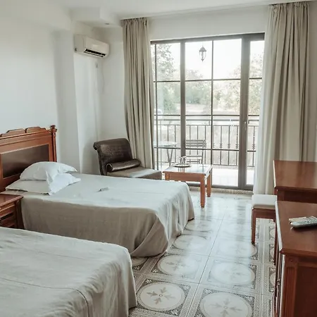 Resort The Cliff 4*