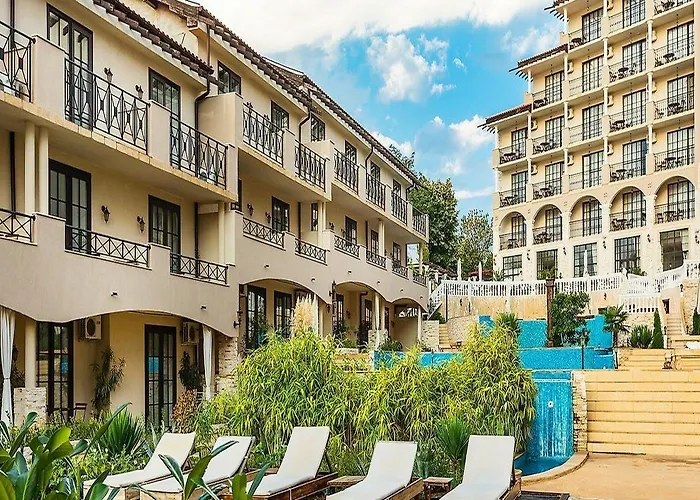 The Cliff Feriested Obzor