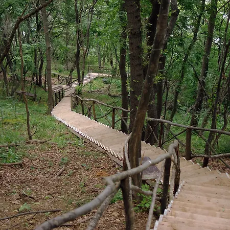 Üdülőközpont The Cliff