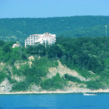 The Cliff Üdülőközpont Obzor