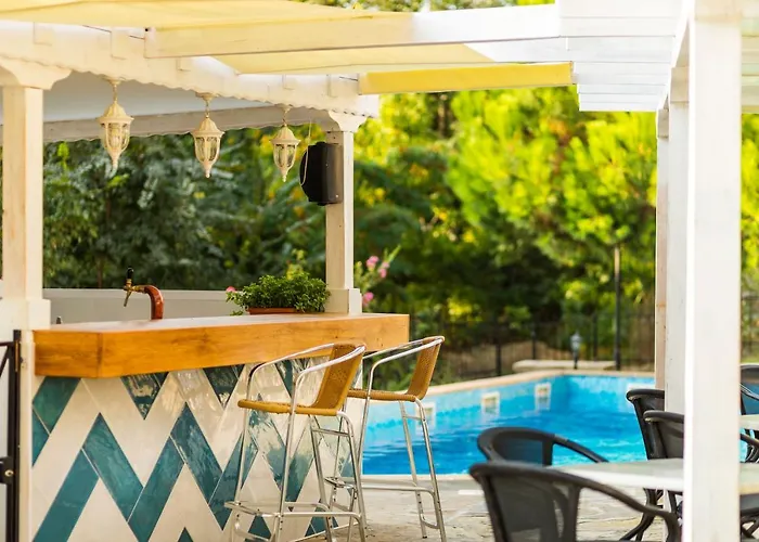 The Cliff Feriested Obzor